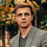 user | VanzaX